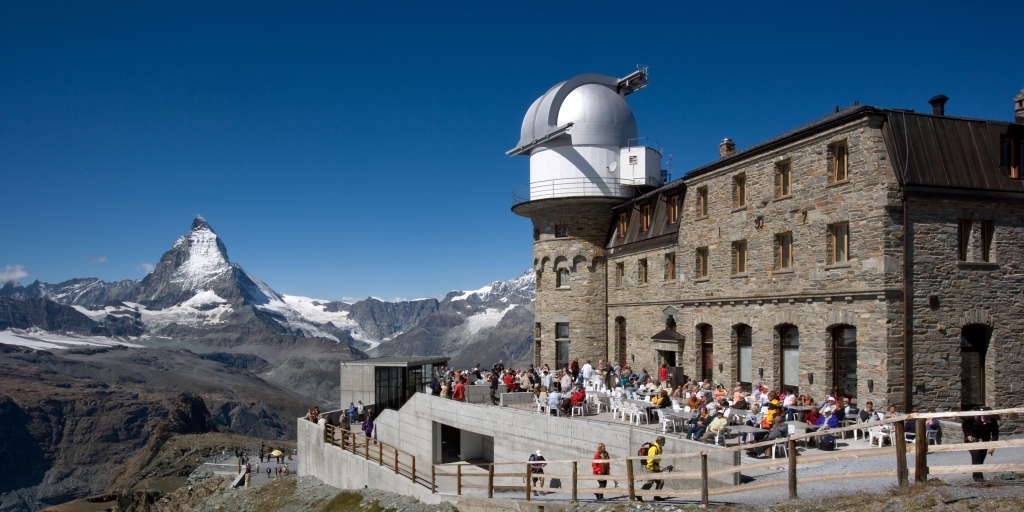 スイスの山岳ホテル